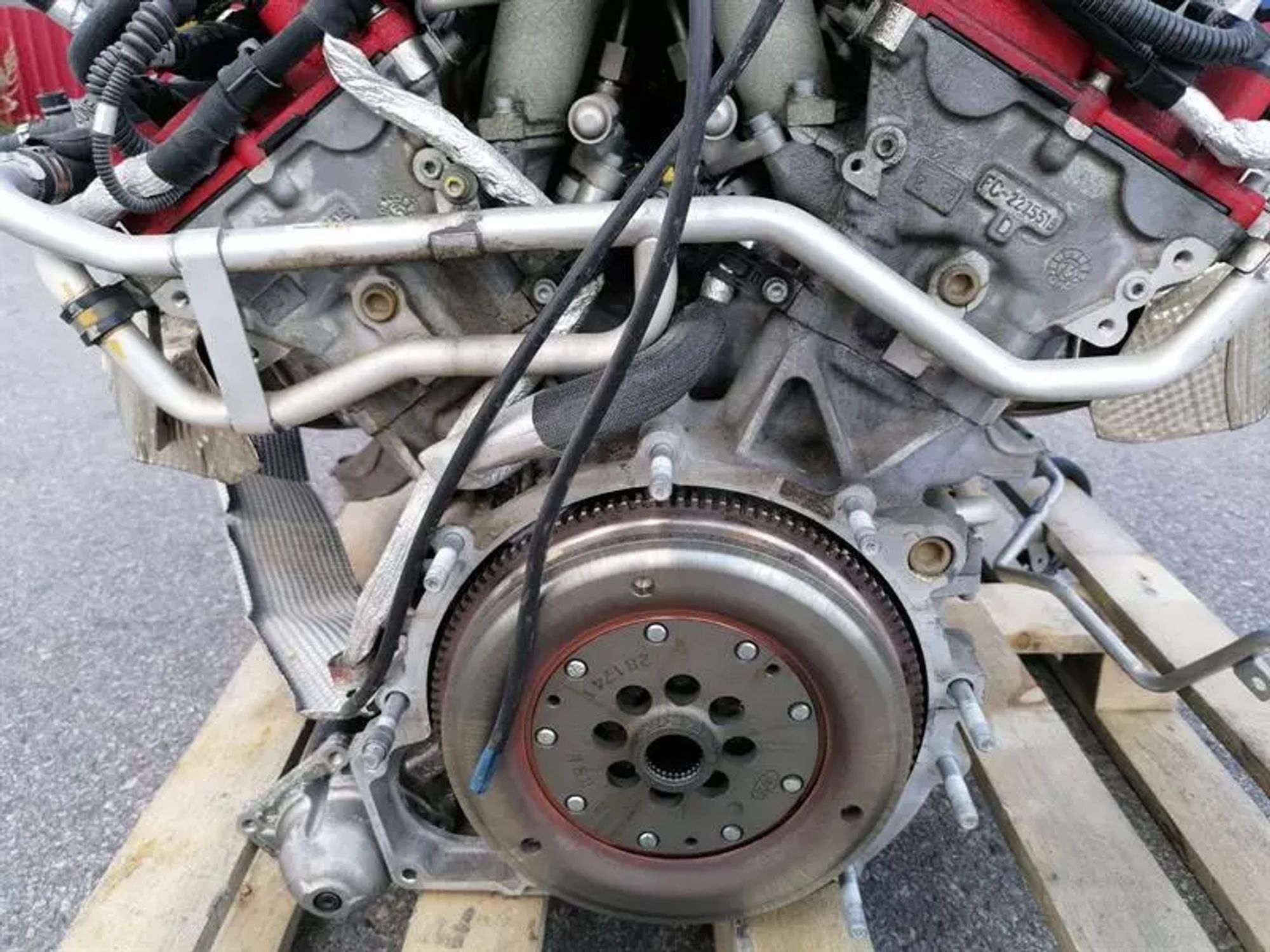 Двигатель FERRARI F12 BERLINETTA F140FC V12 730HP